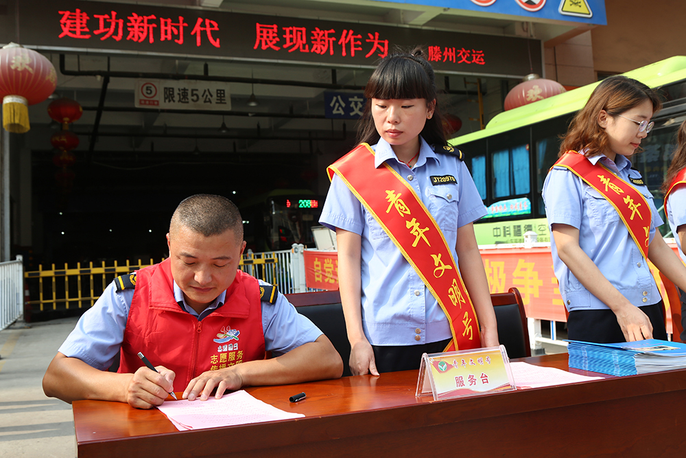 2Q2A9884-1.jpg 2Q2A9884-1.jpg