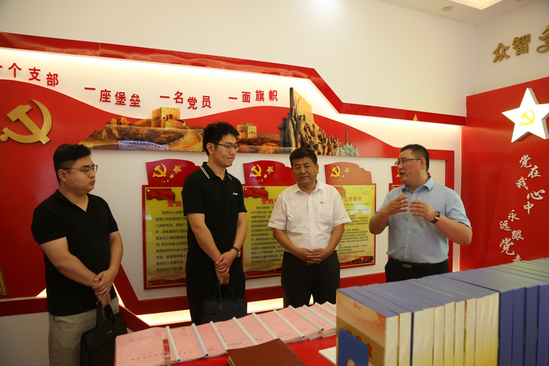 緗戦〉.jpg 緗戦〉.jpg