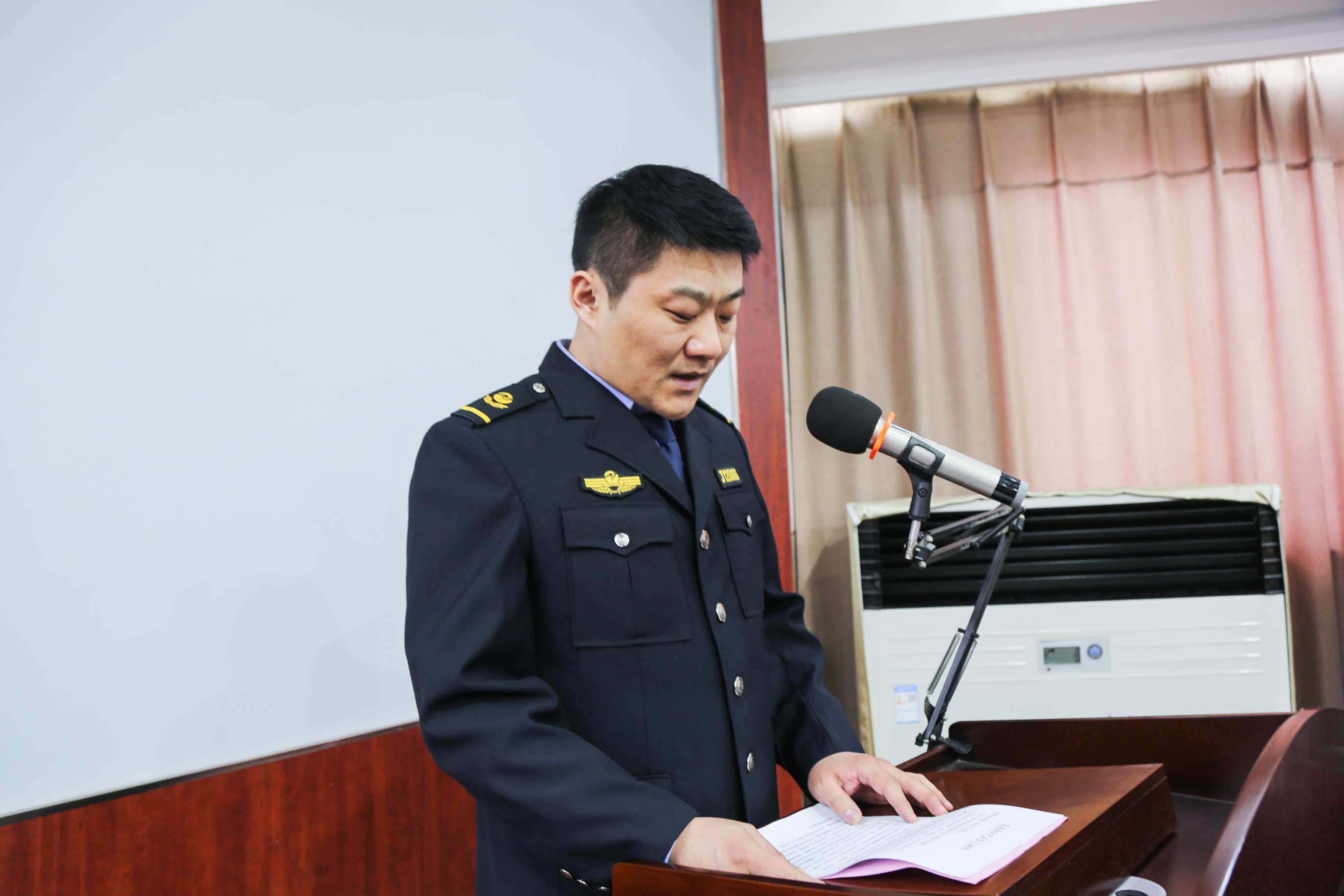 09 (2).jpg 09 (2).jpg